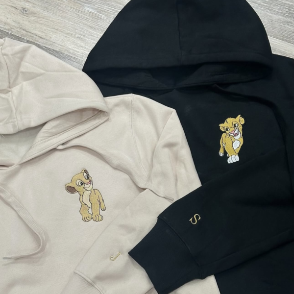 Bundle Simba and Nala Embroidery Designs stitched by a customer